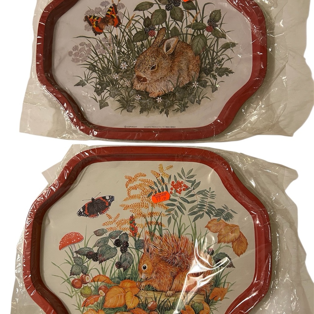 Vintage Metal woodland serving trays (2) In sealed packaging